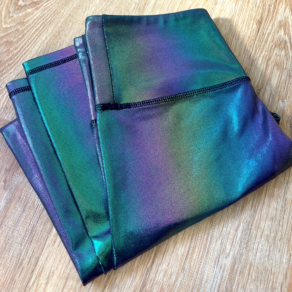 Zyia light and tight leggings. Like new size 4